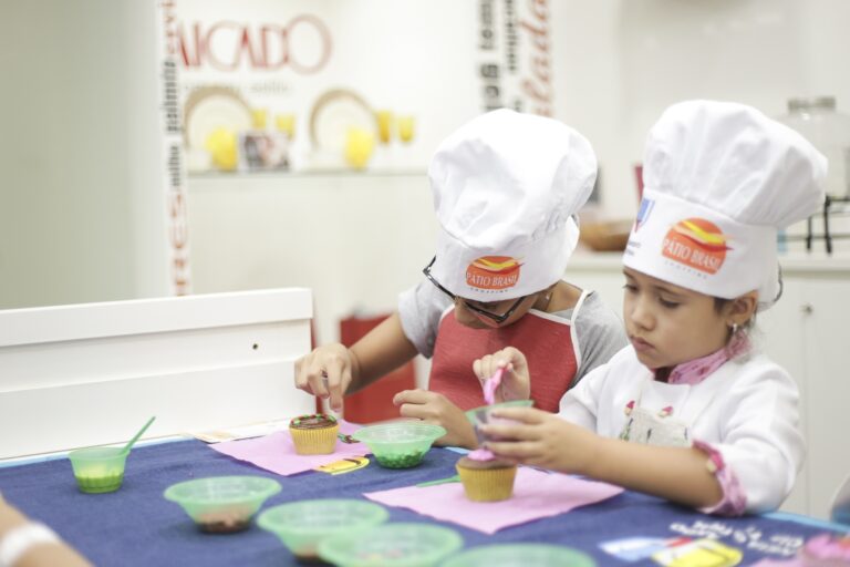 Shopping em Brasília organiza evento de Páscoa para as crianças