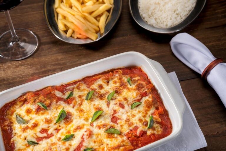 Restaurante em Brasília prepara receita para intolerantes à lactose