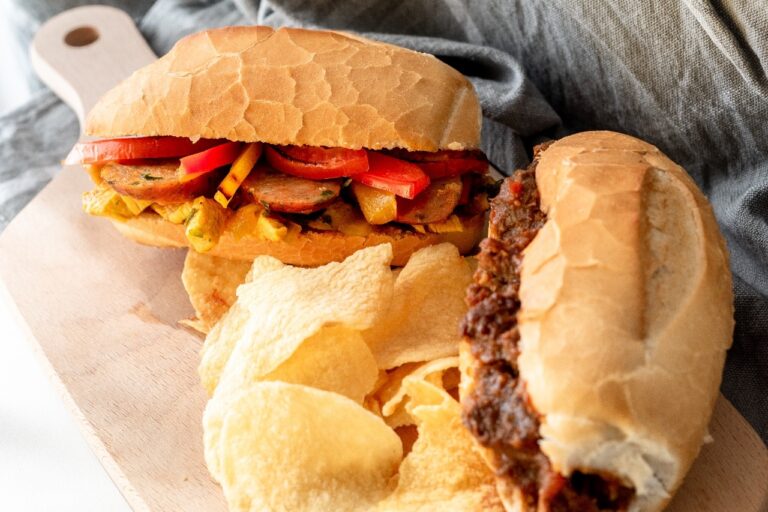 Cozinha colaborativa em Brasília serve pratos ingleses e espanhóis em combos de R$24,90