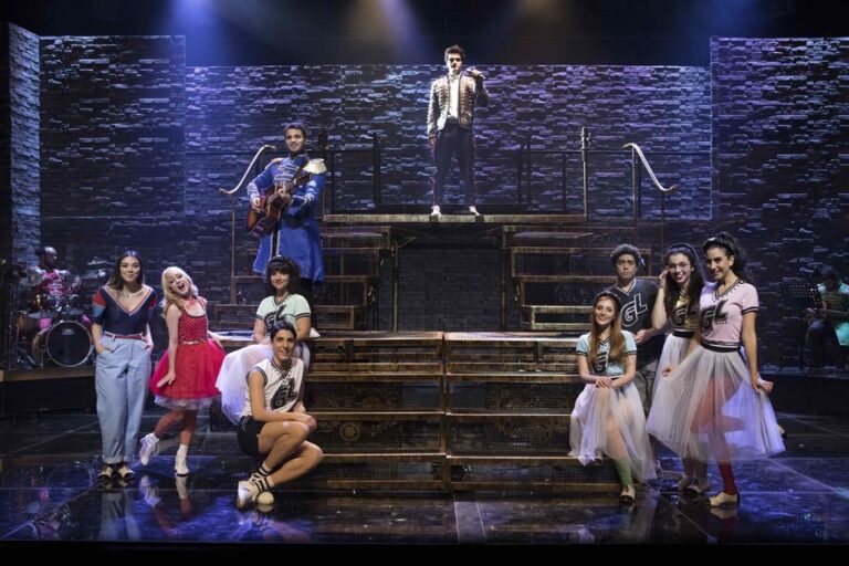 Musical inspirado em músicas de Luan Santana chega a Brasília