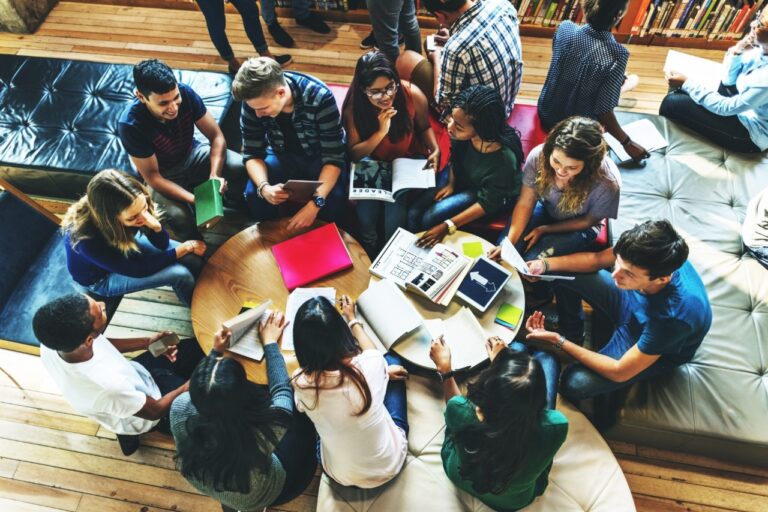 Feira do Estudante: evento gratuito desembarca em Brasília pela primeira vez