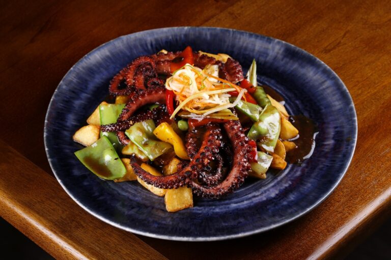 Brasília ganha novo restaurante especializado na gastronomia peruana e chinesa