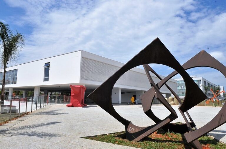 Museu de Arte de Brasília promove curso gratuito neste sábado