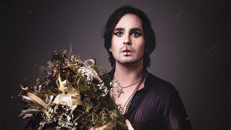 Johnny Hooker é atração da 2ª edição do Festival Plural – Música e Diversidade no DF