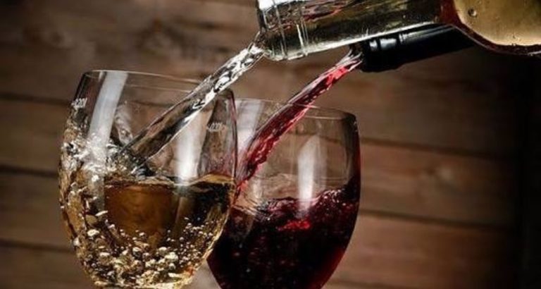 Excelentes bares e restaurantes para beber vinho em Brasília