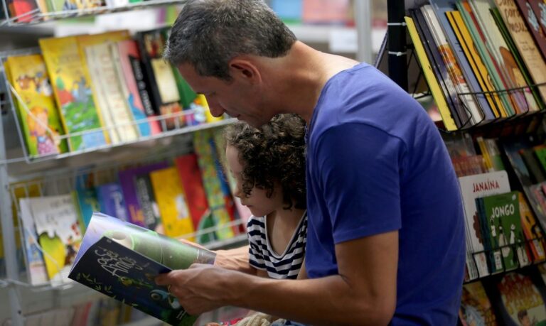 Bienal do Livro: Maior feira literária do país chega a Brasília