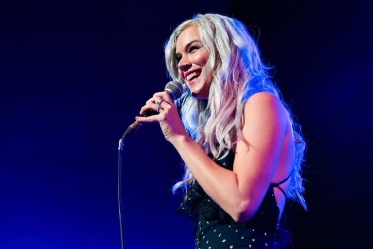 Joss Stone confirma show em Brasília