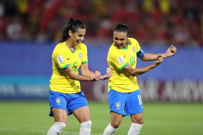 GDF terá ponto facultativo em jogos da Seleção Feminina de Futebol na Copa  – Mais Brasília