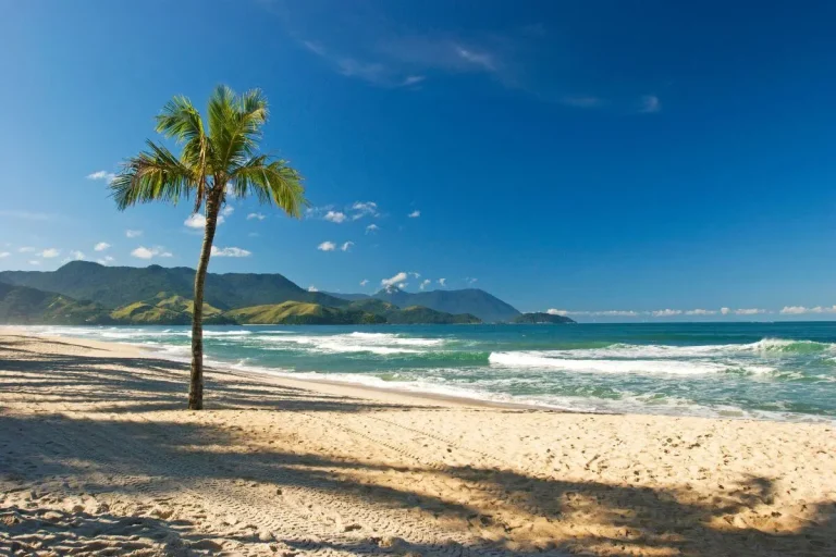 Praias para aproveitar as férias de janeiro saindo de Brasília