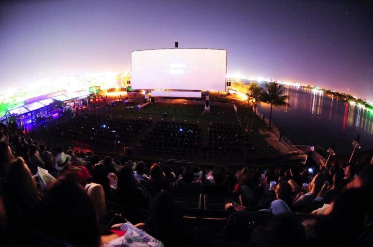Maior cinema a céu aberto do mundo chega a Brasília