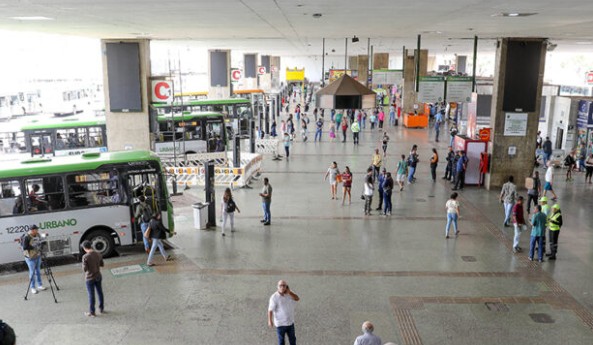 Rodoviária do DF começará a cobrar por parada de ônibus