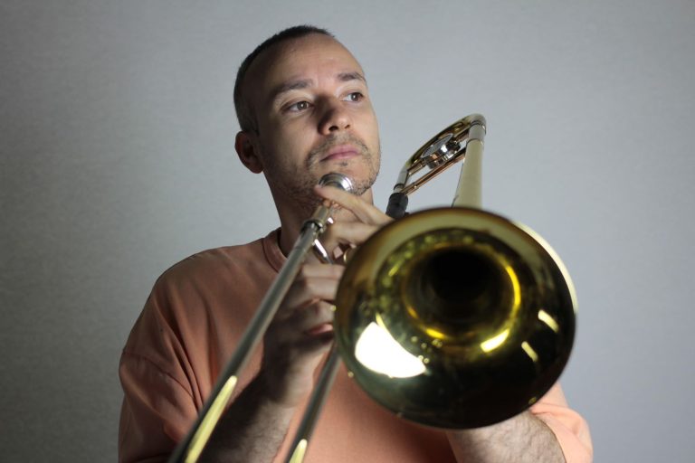 Julho começa com programação gratuita de música e magia no Complexo Cultural do Choro