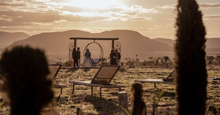 Chapada dos Veadeiros recebe evento com gastronomia, música e vista de tirar o fôlego