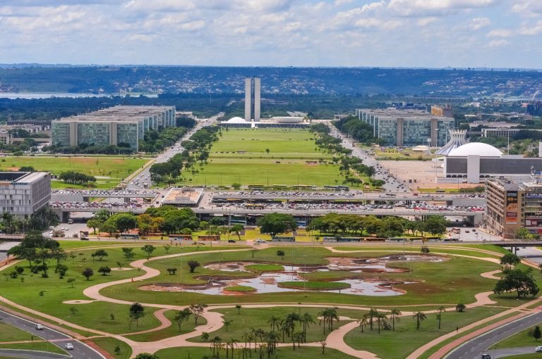 O que abre e fecha em Brasília no Ano-Novo