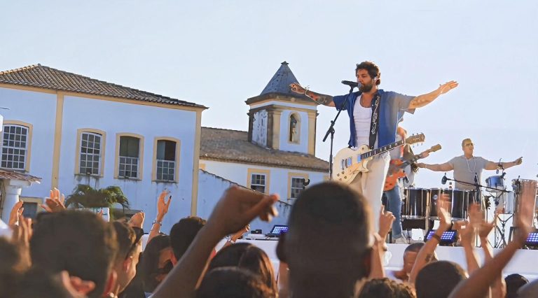 Banda Jammil faz show gratuito em Brasília
