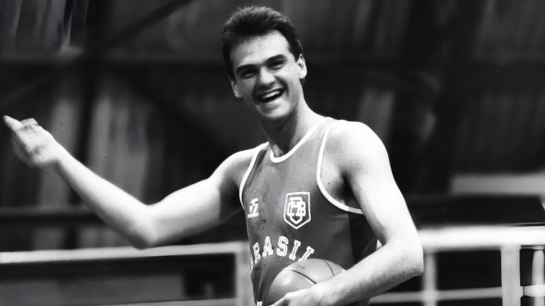 Oscar Schmidt: entenda relação da lenda do basquete com Brasília