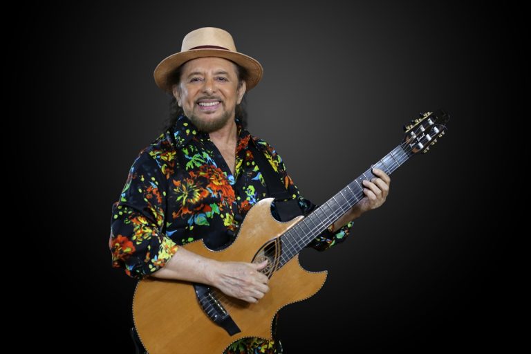 Brasília recebe show de Geraldo Azevedo