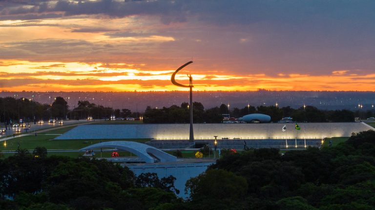 Brasília não terá festa de aniversário e verba será destinada à saúde