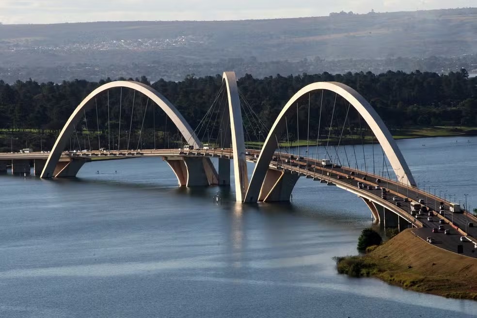 Ponte JK 
