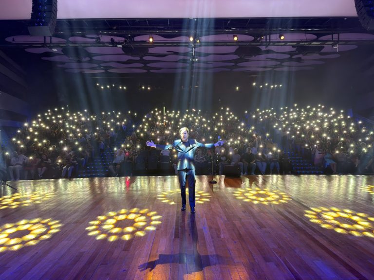 Brasília recebe espetáculo com Tom Cavalcante e Nelson Freitas