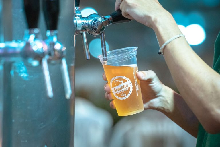 Festival em Brasília reúne gastronomia e shows de rock com entrada gratuita