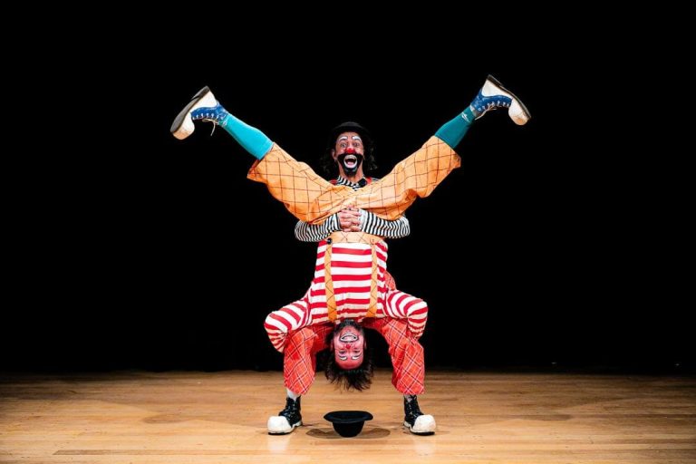 Festival leva arte, circo e humor a Brasília com programação gratuita