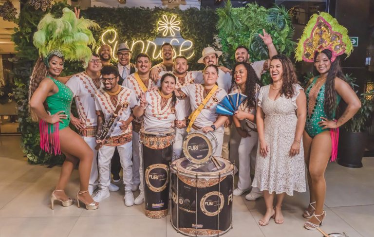 Do passado grandioso à retomada: o carnaval de Foz ganha novo capítulo no feriado do dia 20