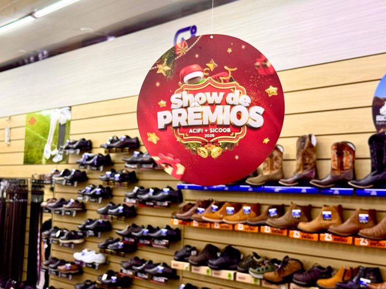 Saiba como participar da campanha de Natal do comércio de Foz e concorrer a um carro zero e milhares de prêmios