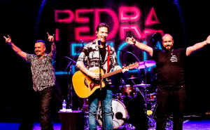 Pedra Letícia fará show em Foz do Iguaçu em abril
