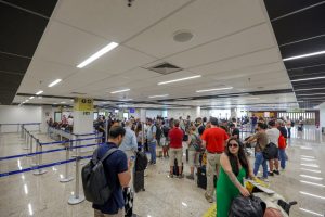 Hotéis cheios e cidade movimentada marcam o Carnaval em Foz do Iguaçu