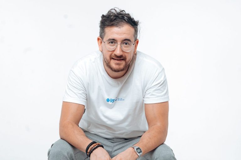 Afonso Padilha apresenta “Como Nossos Pais” em Foz no dia 6 de junho