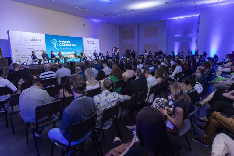 FIT Cataratas 2026: o que esperar do maior evento de turismo em Foz do Iguaçu