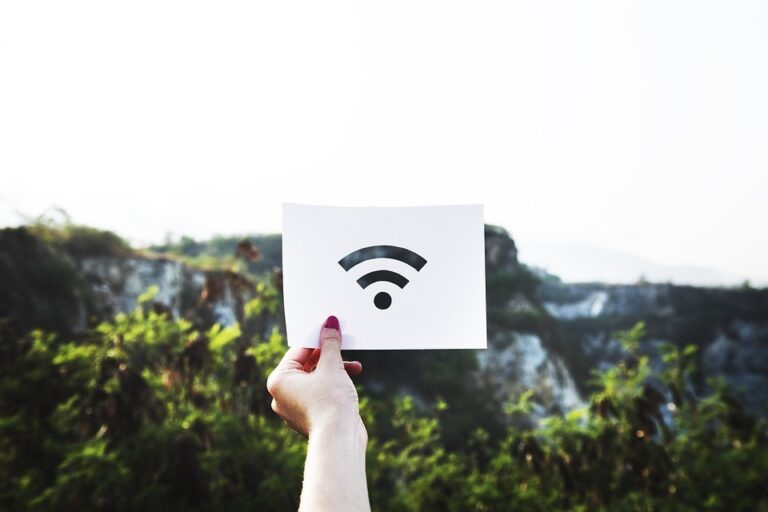 Destinos de ecoturismo no Brasil vão ganhar internet grátis e de qualidade 24 horas