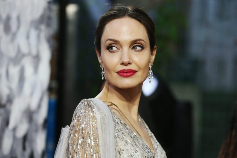 Angelina Jolie abre conta no Instagram para ajudar jovem afegã e já ultrapassa 6 milhões de seguidores