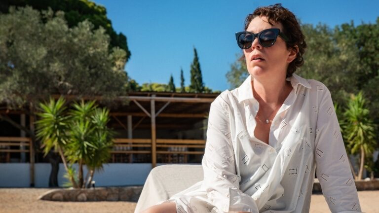 Crítica: ‘A Filha Perdida’ é o filme disponível na Netflix que você não sabia que precisava assistir