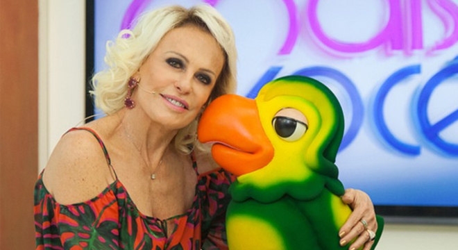 Substituto de Louro José estreia na Globo e Ana Maria Braga se emociona