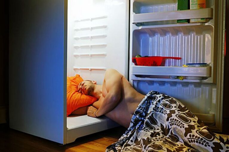 Dormir no calor aumenta risco de infarto, diz estudo