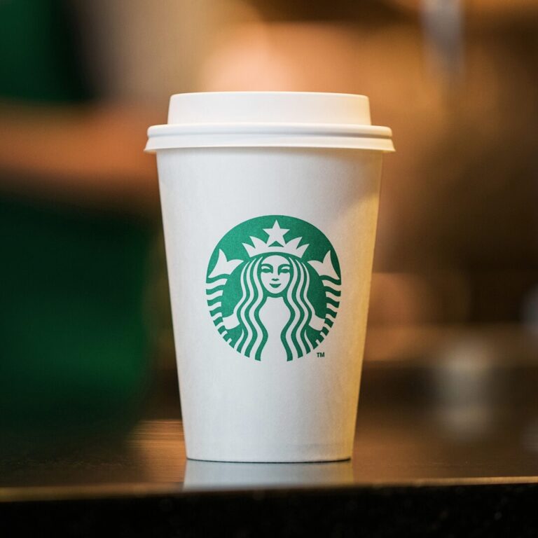É possível abrir uma franquia Starbucks?