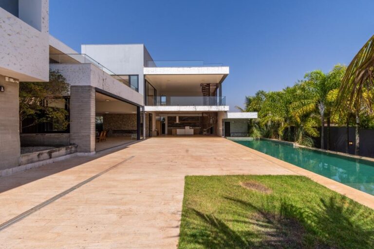 Casas milionárias: 7 mansões em Goiânia que estão a venda por até R$ 12 milhões