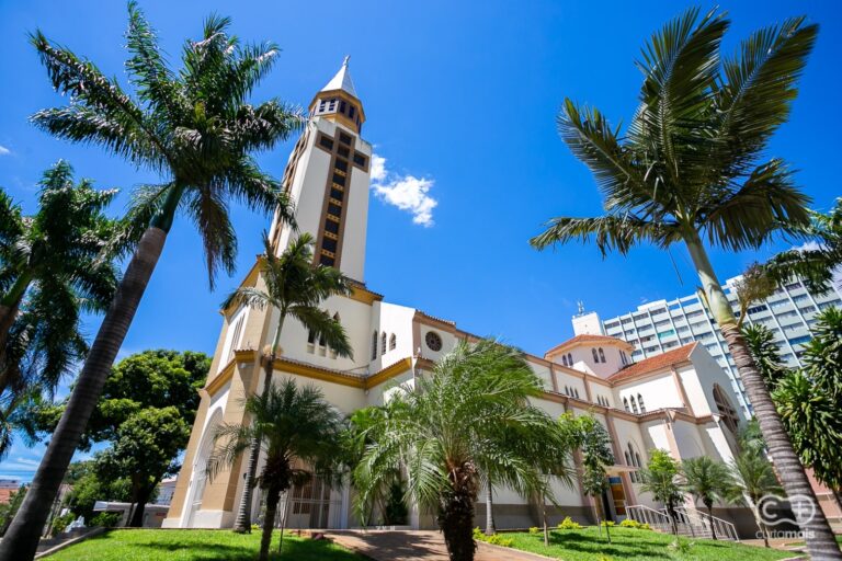Igrejas Católicas em Goiânia que se destacam pela história e arquitetura