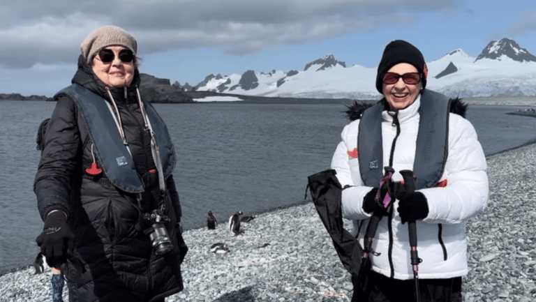 Amigas decidem comemorar 80 anos com volta ao mundo em 80 dias