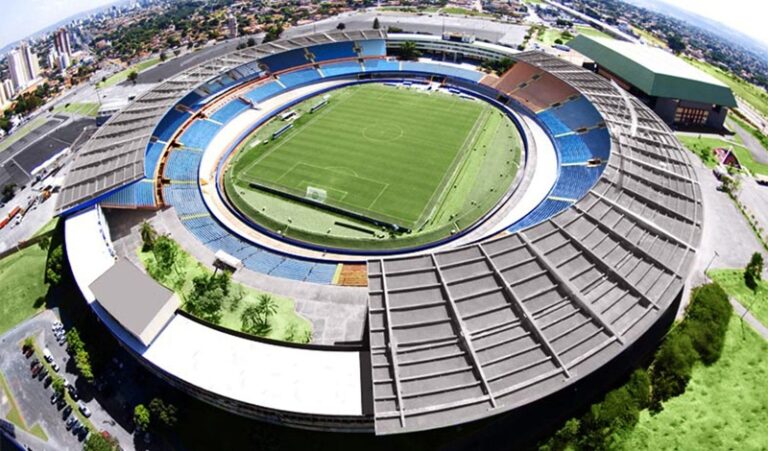 9 estrelas do futebol que nasceram em Goiás