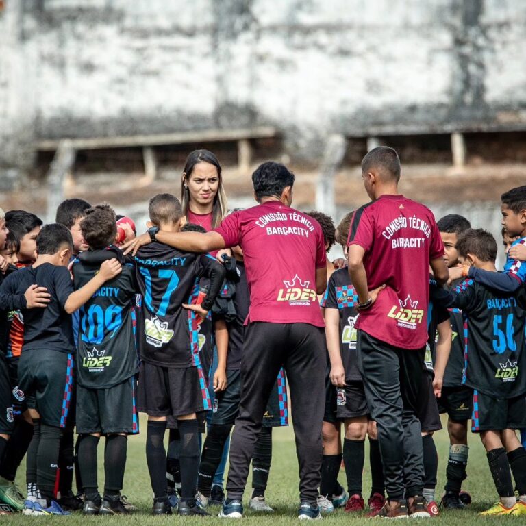 7 “escolinhas” de futebol para a criançada em Goiânia