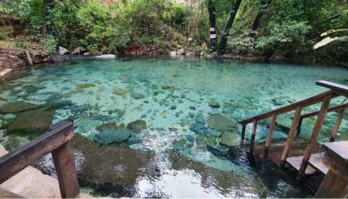 Encantos de Aurora do Tocantins: a serenidade do Rio Azuis emoldurada pela rica cultura e beleza natural da região