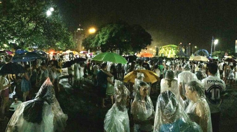 Réveillon em Goiás deve ser marcado por chuvas e tempestades de vento