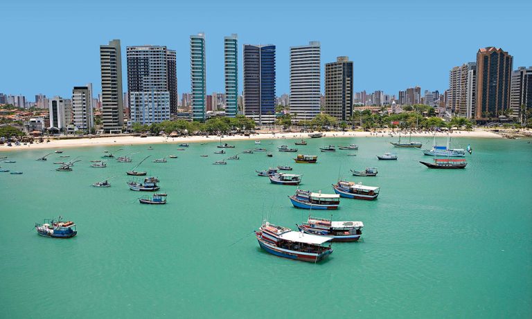 Capital do nordeste fundada por holandeses é o destino preferido dos  brasileiros para o réveillon