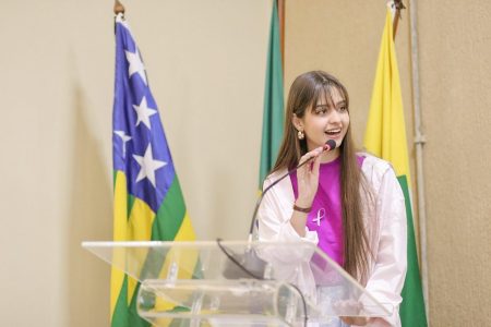 Conheça primeira estudante de Goiás escolhida para representar o Brasil em conferências da ONU em Harvard