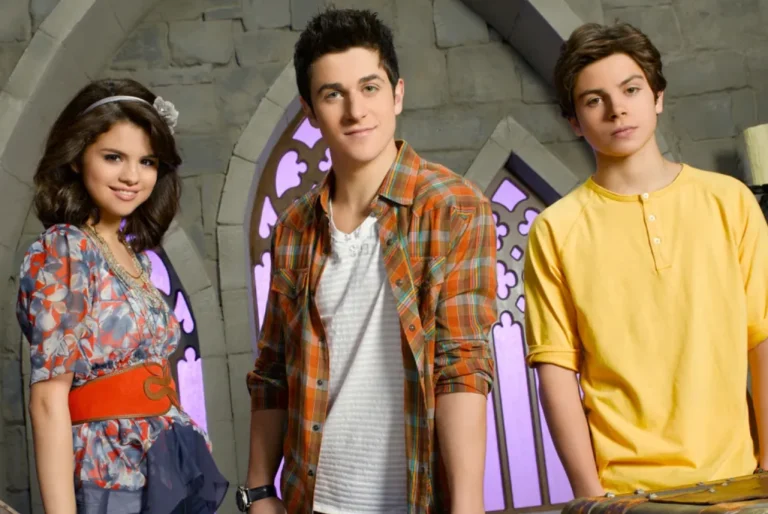 Os Feiticeiros de Waverly Place vai ganhar uma nova temporada com Selena Gomez