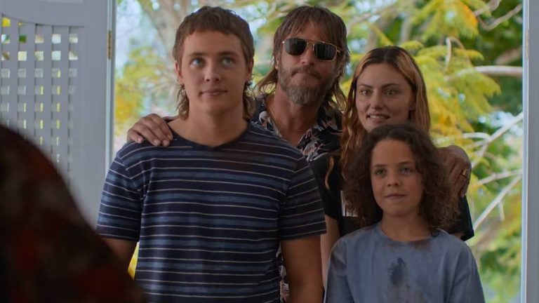 Estrela de “The Mentalist” surpreende em nova série da Netflix, assumindo papel radicalmente distinto do seu habitual