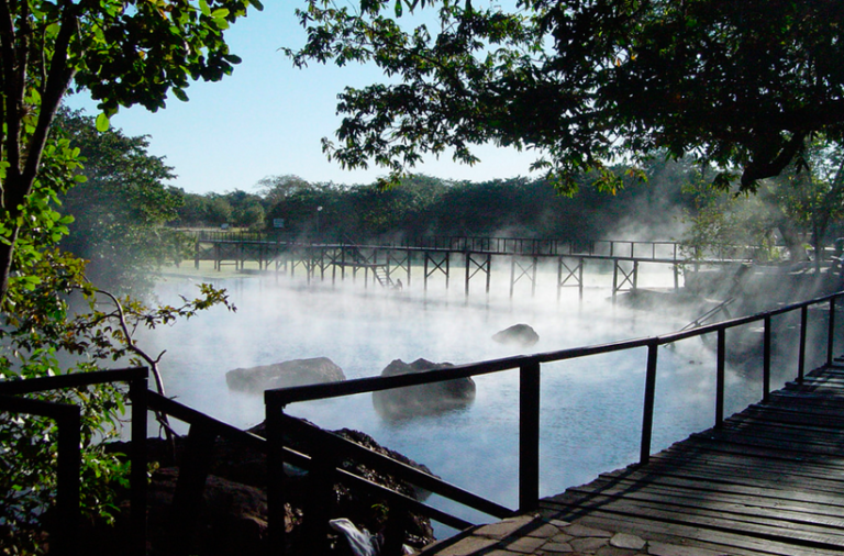 Lugares em Goiás que deixam até viagens internacionais no chinelo